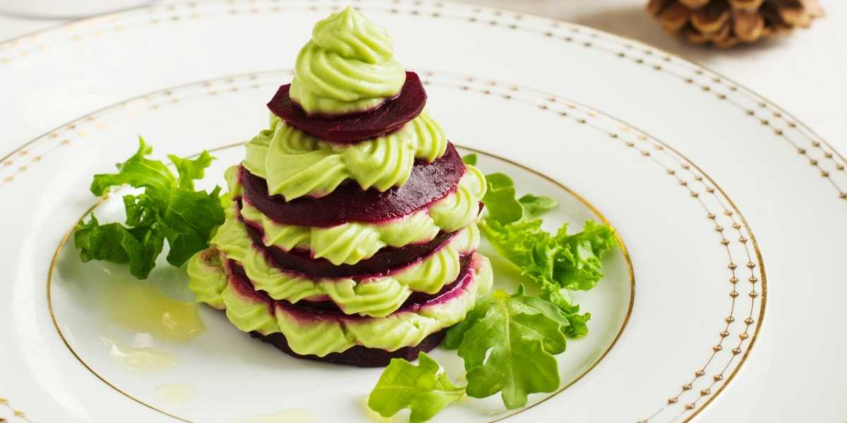 mille-feuille de betteraves à l'avocat