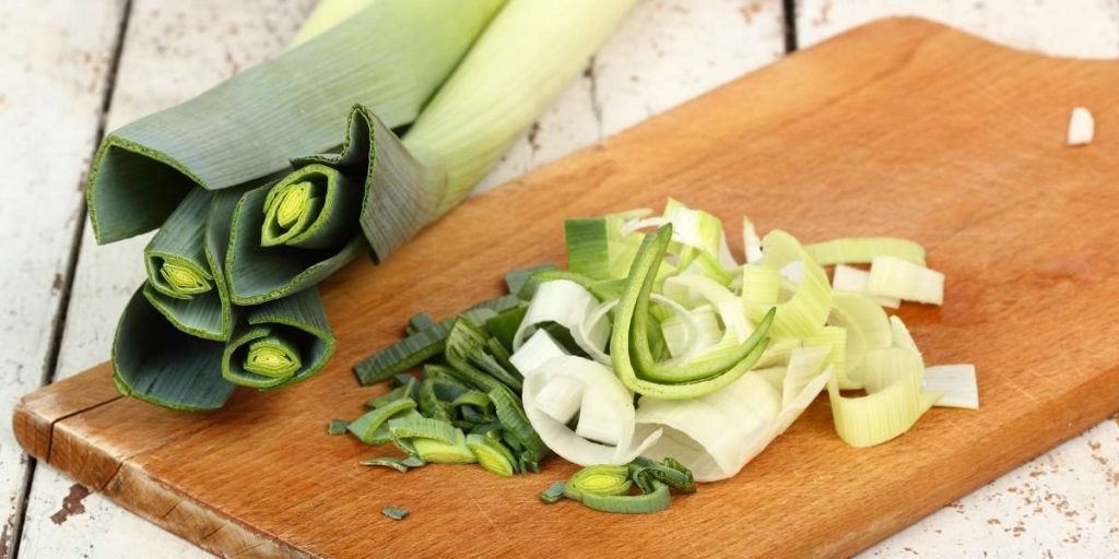 Salade d'asperges et de poireaux